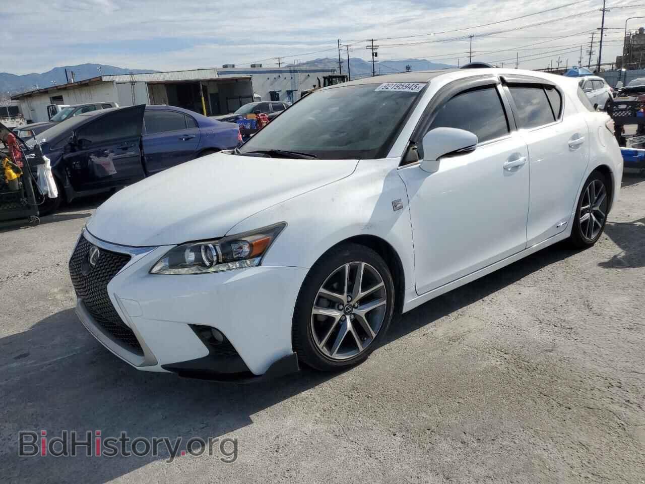 Фотография JTHKD5BH1F2236584 - LEXUS CT 200 2015