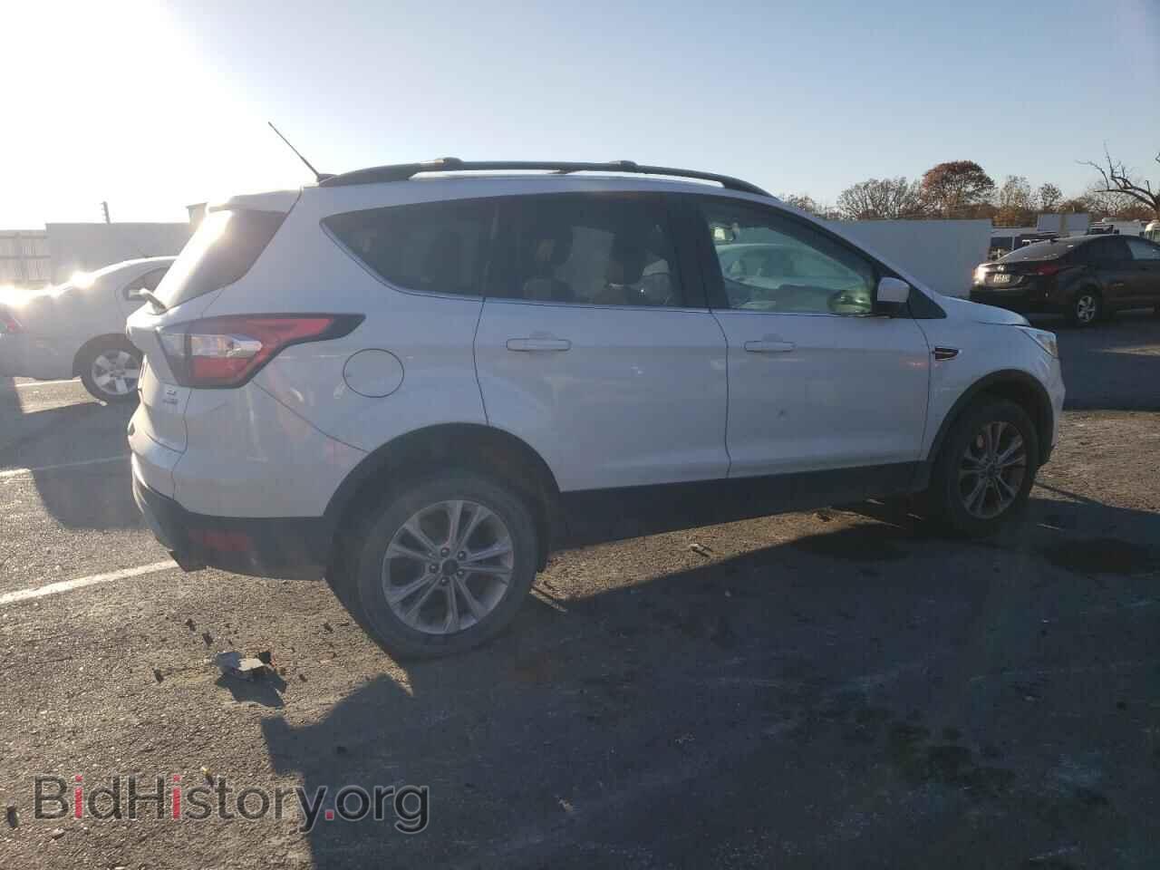 2018 FORD ESCAPE - VIN: 1FMCU9G90JUC41671 - Фото 3