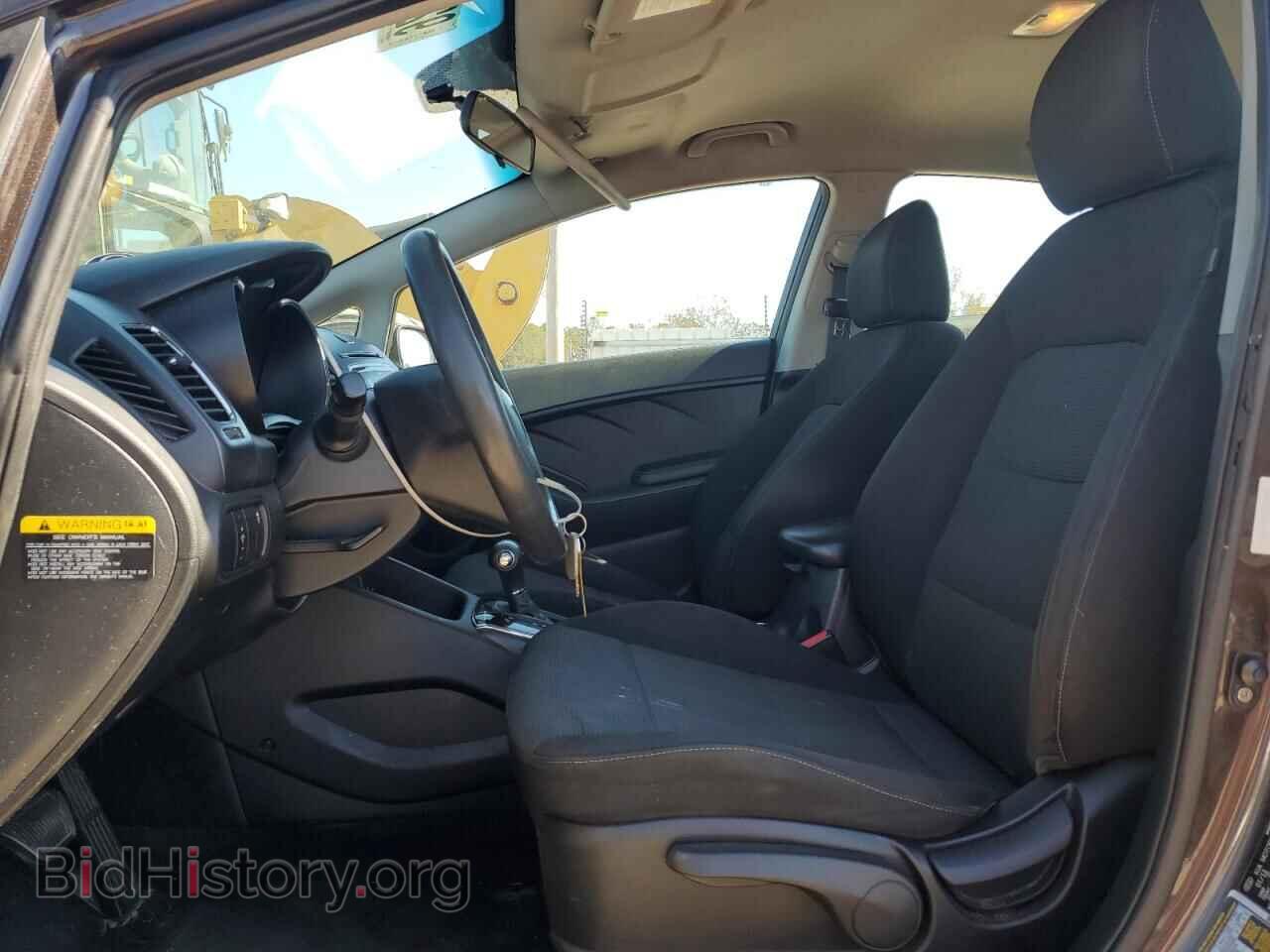 2017 KIA FORTE - VIN: 3KPFK4A75HE109547 - Фото 7