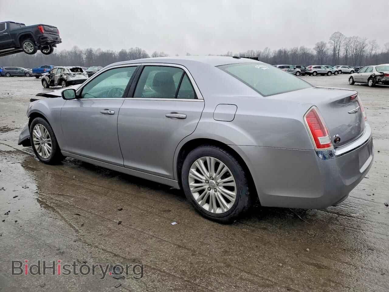 2014 CHRYSLER 300 - VIN: 2C3CCARG1EH381276 - Фото 2