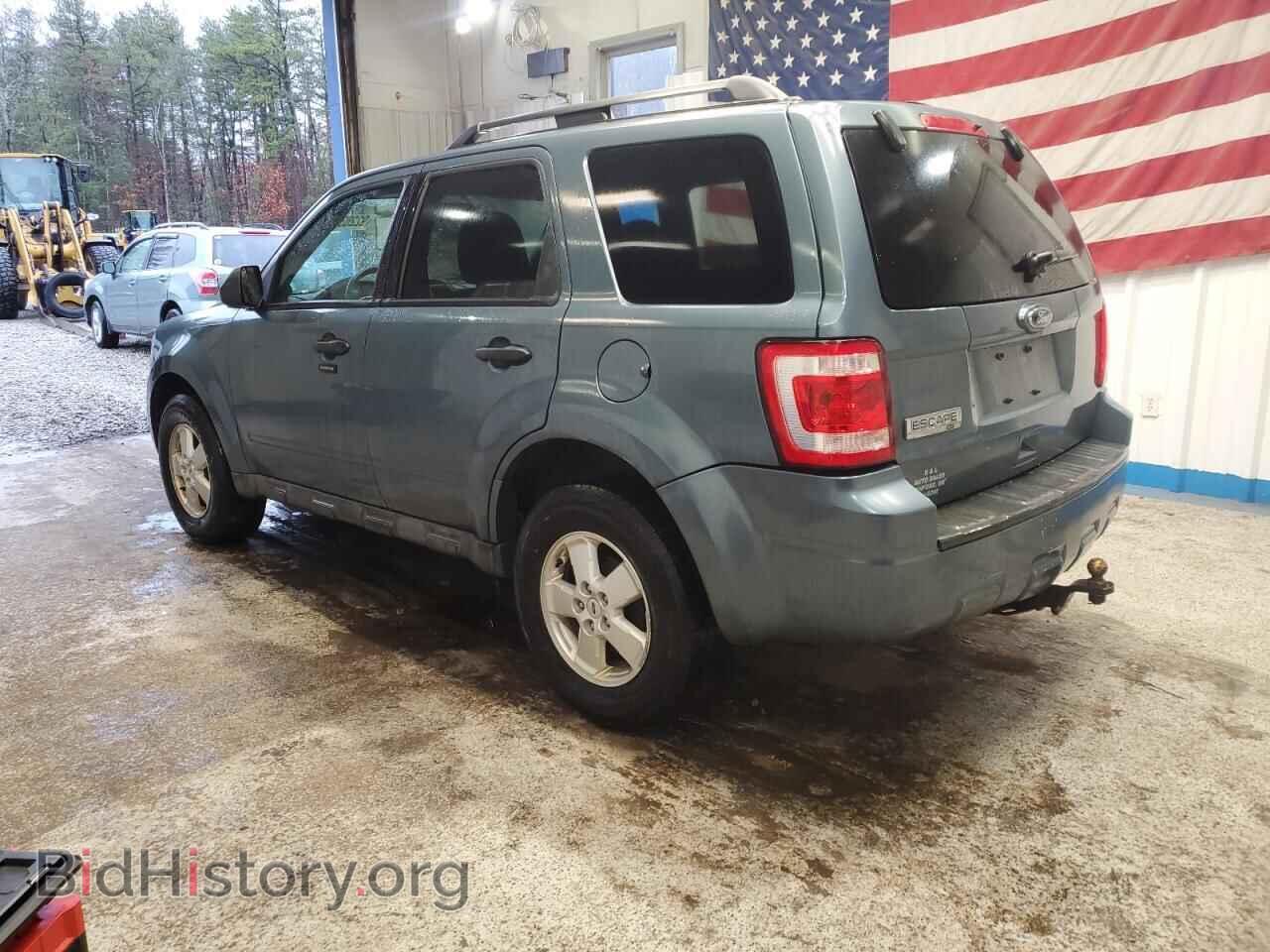 2010 FORD ESCAPE - VIN: 1FMCU9D74AKB42897 - Фото 2