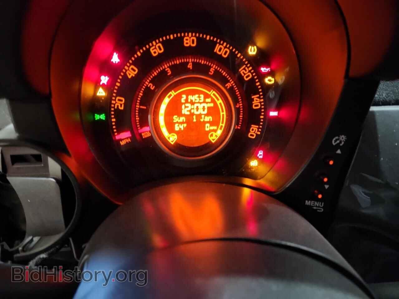 2013 FIAT 500 - VIN: 3C3CFFFH8DT643639 - Photo 9
