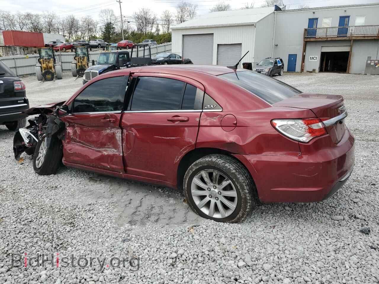 2013 CHRYSLER 200 - VIN: 1C3CCBBB7DN538593 - Фото 2