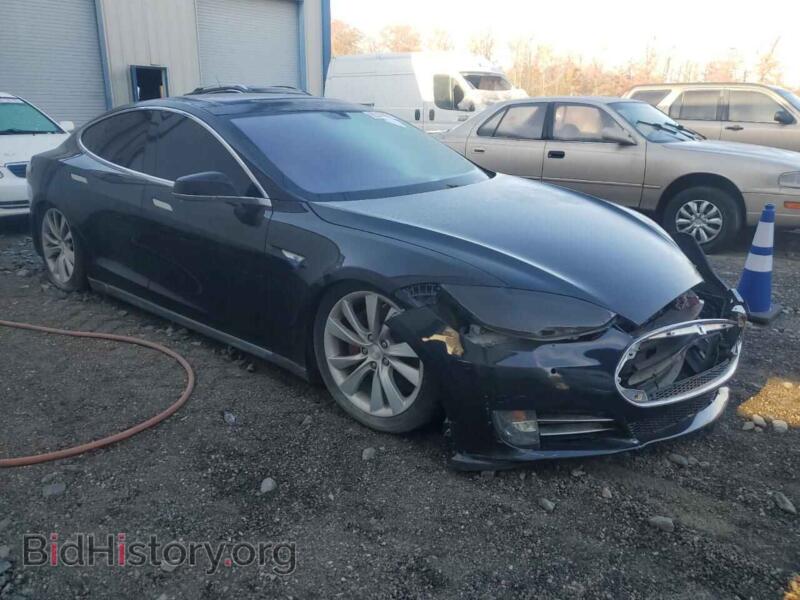 2013 Tesla MODEL S (VIN 5YJSA1DN1DFP18908) — фото 4 из 12