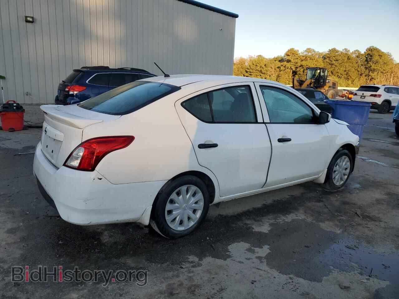 2019 NISSAN VERSA - VIN: 3N1CN7AP3KL823842 - Фото 3