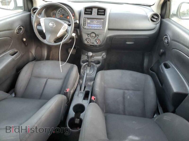 2019 Nissan VERSA (VIN 3N1CN7AP3KL823842) — фото 8 из 15