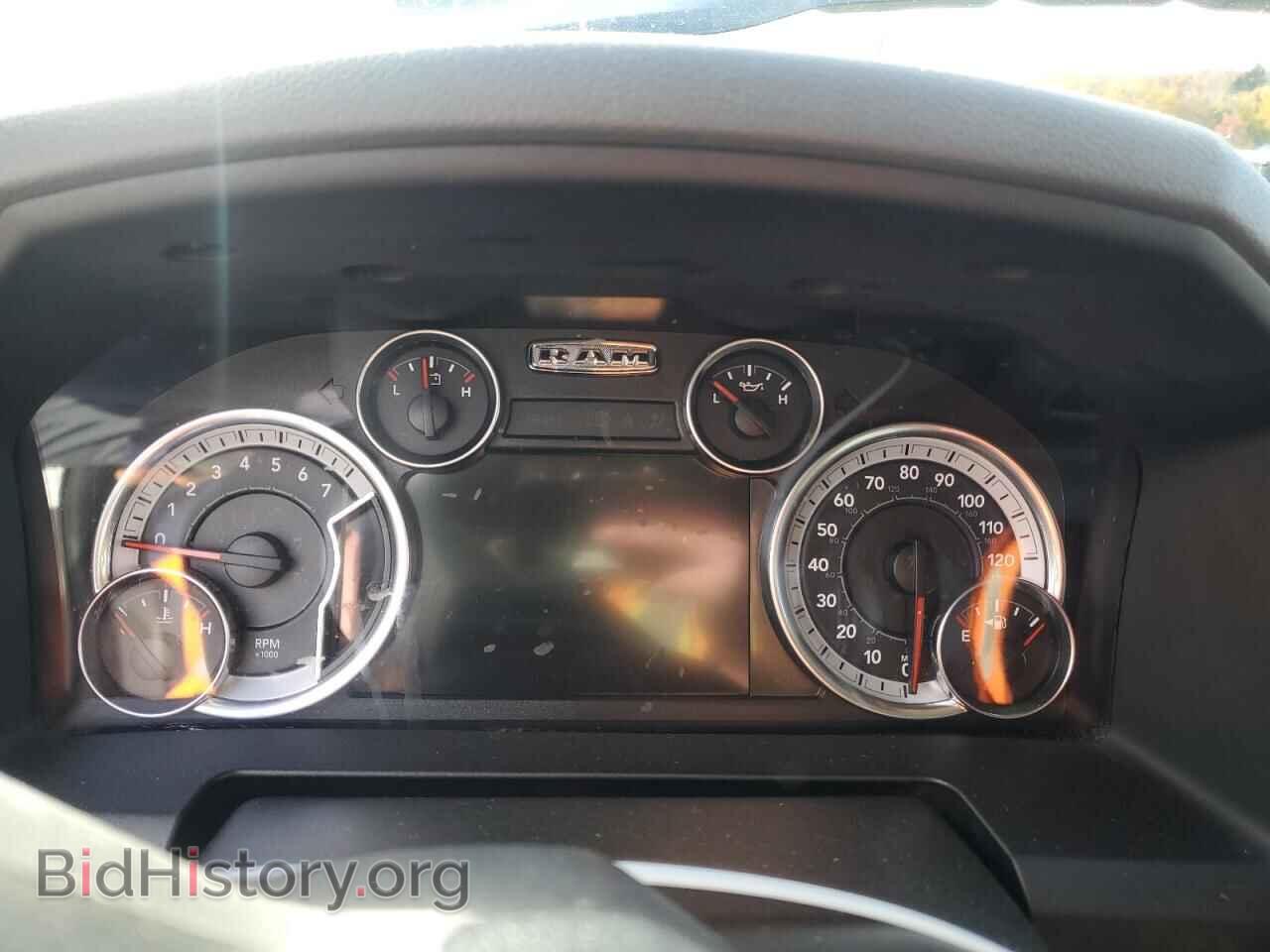 2017 RAM 1500 - VIN: 3C6RR7LT9HG714686 - Фото 9
