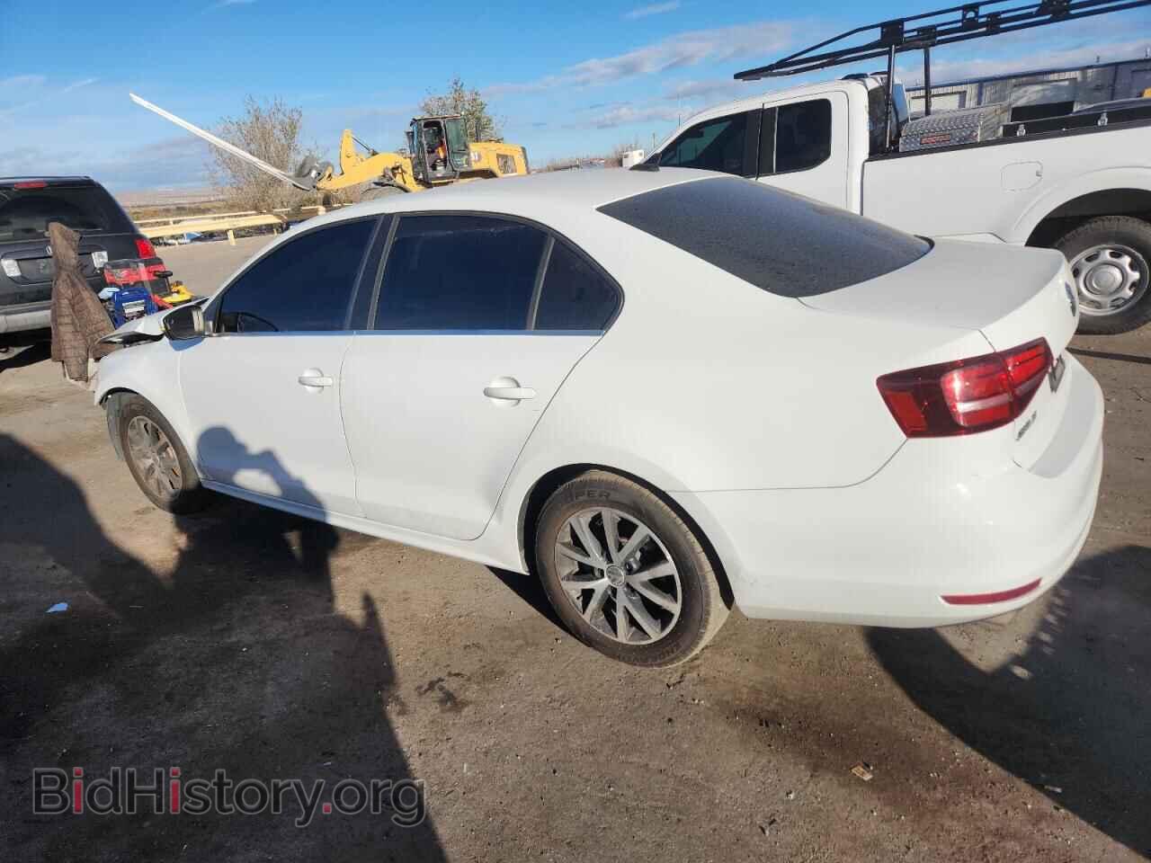 2017 VOLKSWAGEN JETTA - VIN: 3VWDB7AJ8HM320085 - Фото 2
