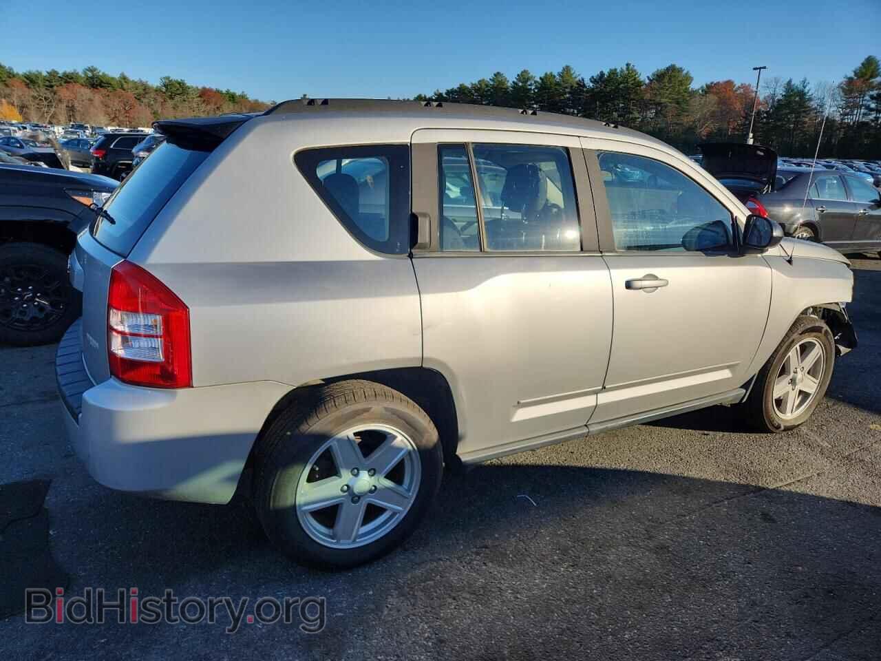2010 JEEP COMPASS - VIN: 1J4NF4FB0AD601417 - Фото 3