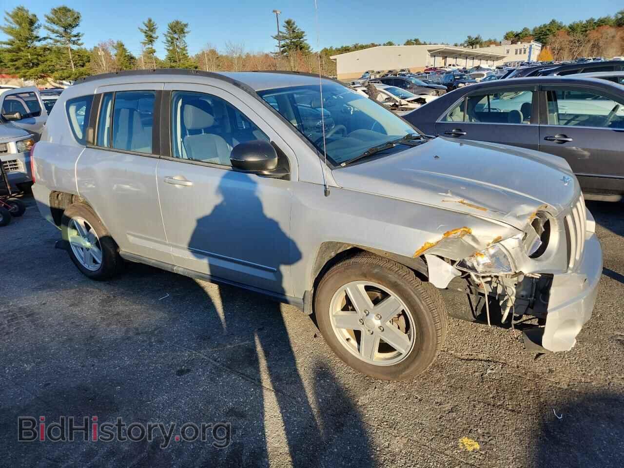 2010 JEEP COMPASS - VIN: 1J4NF4FB0AD601417 - Фото 4
