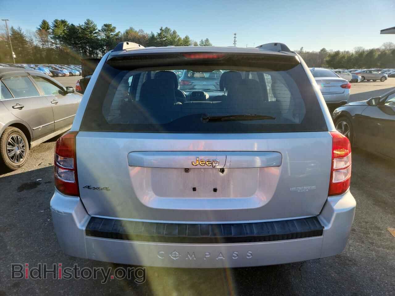2010 JEEP COMPASS - VIN: 1J4NF4FB0AD601417 - Фото 6