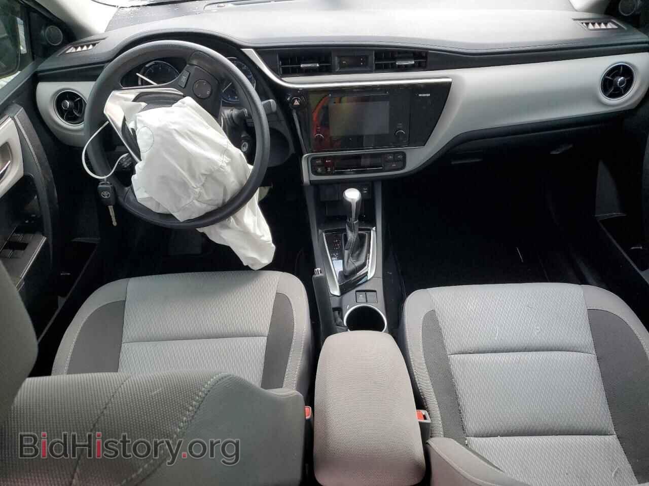 2017 TOYOTA COROLLA - VIN: 2T1BURHE3HC851132 - Фото 8