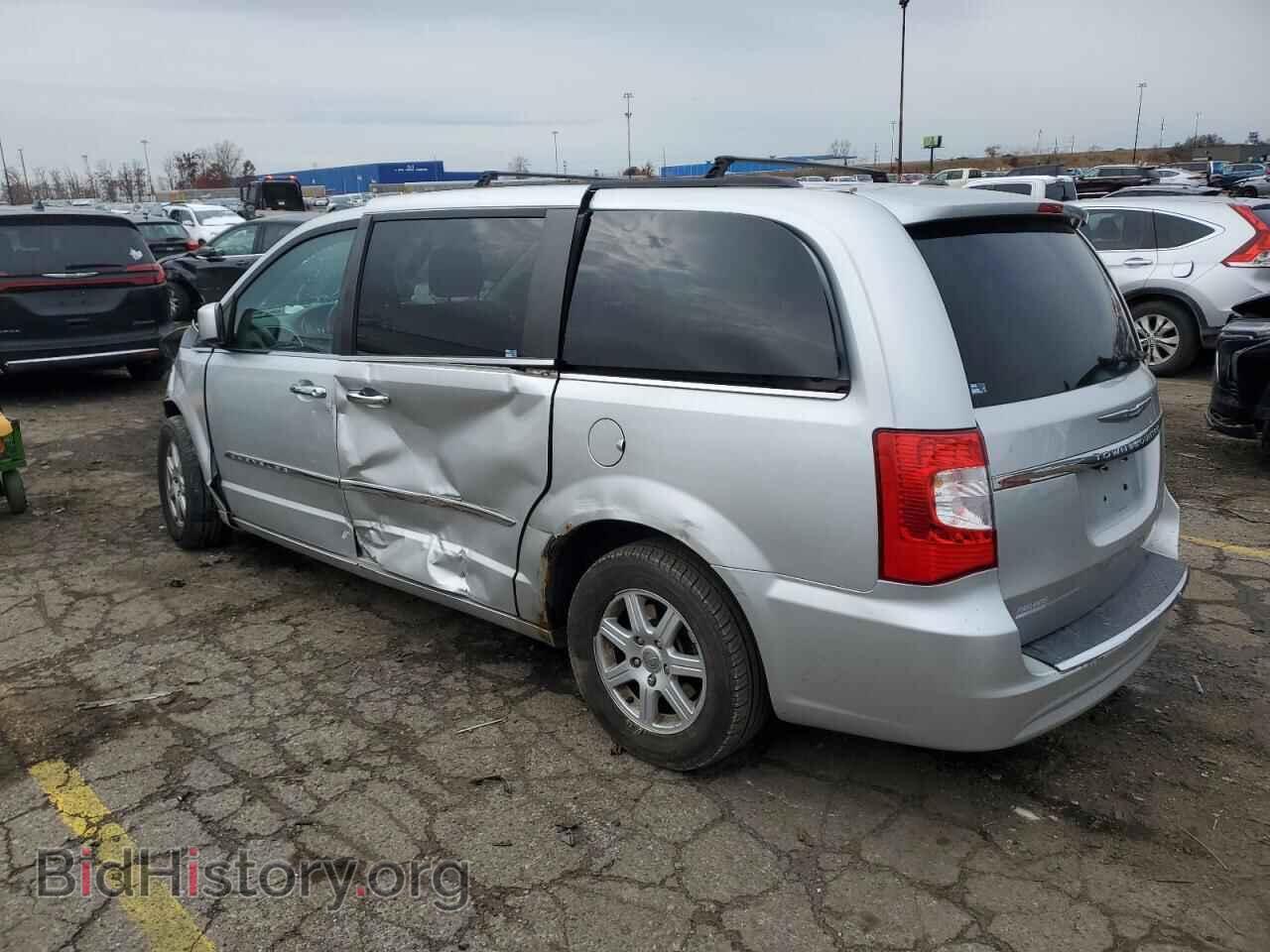 2011 CHRYSLER MINIVAN - VIN: 2A4RR5DG7BR798548 - Photo 2