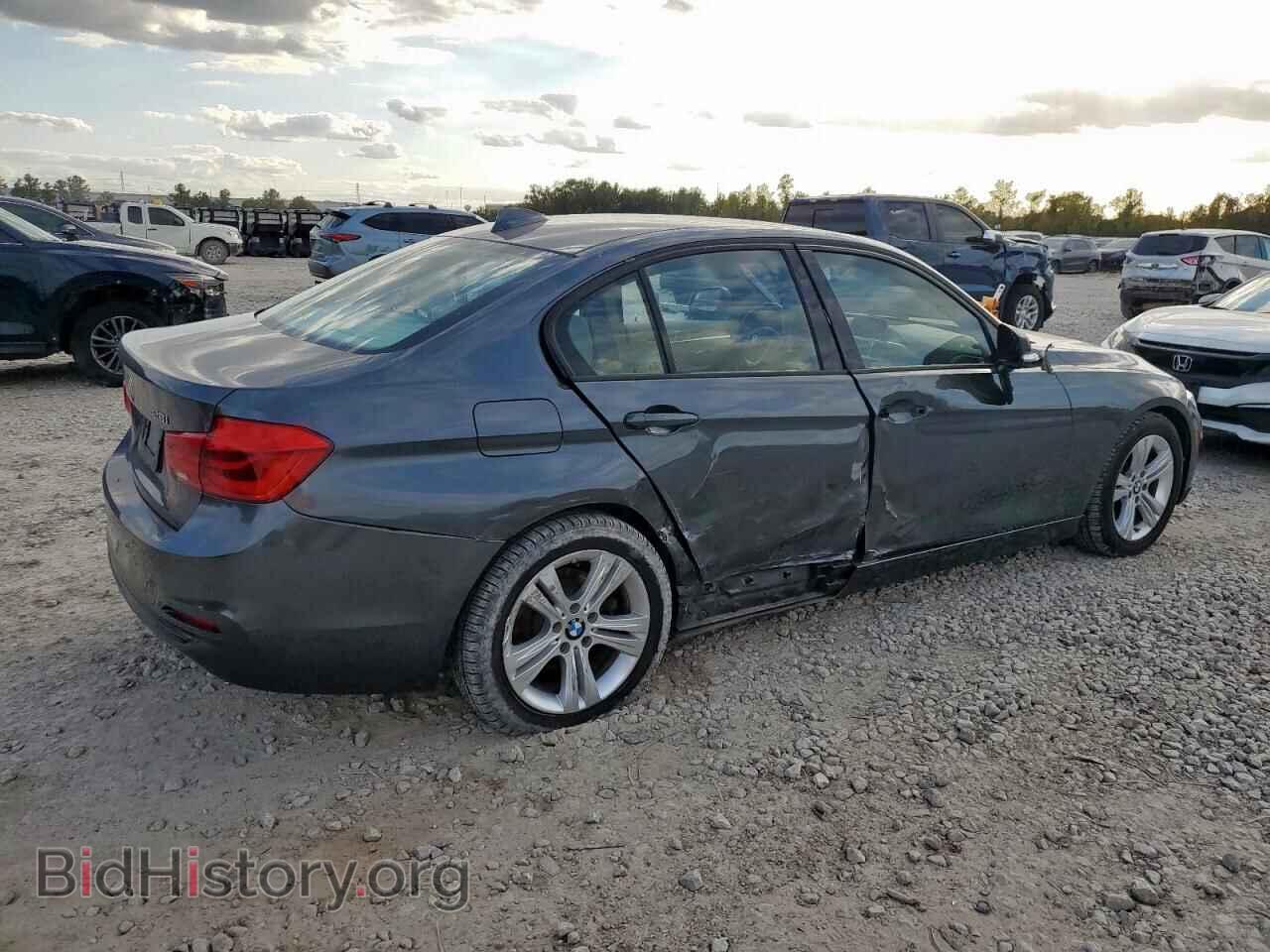 2016 BMW 3 SERIES - VIN: WBA8E9G57GNU27891 - Фото 3