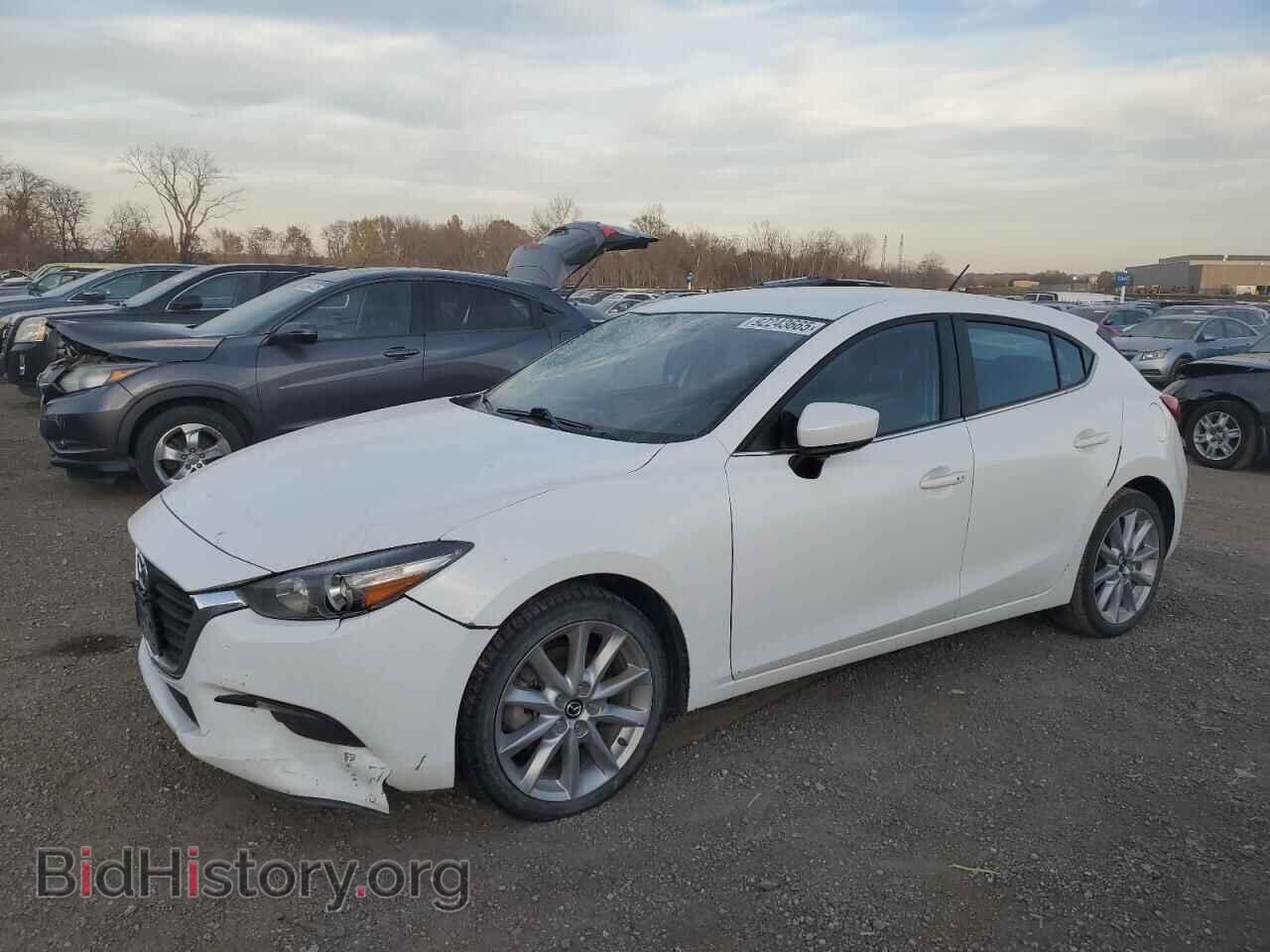 Фотография 3MZBN1L77HM125513 - MAZDA 3 2017