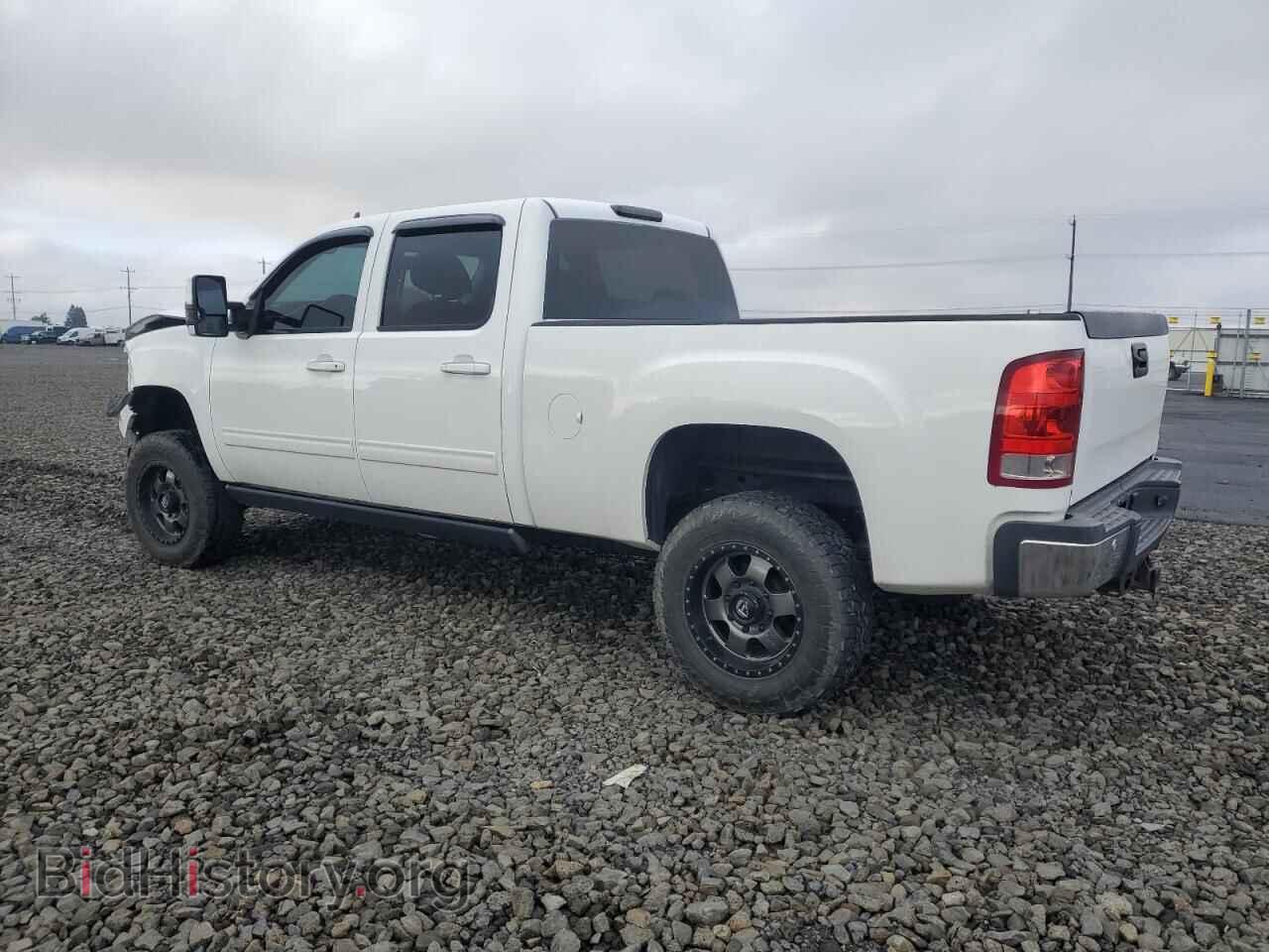 2013 GMC SIERRA - VIN: 1GT121C82DF155822 - Фото 2