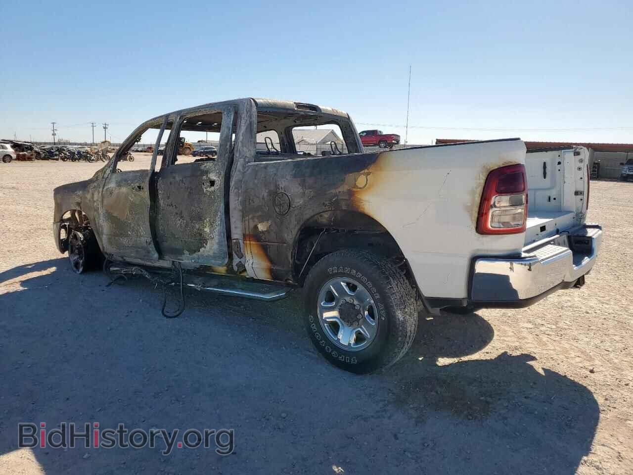 2024 RAM 2500 - VIN: 3C6UR5CL1RG252205 - Фото 2
