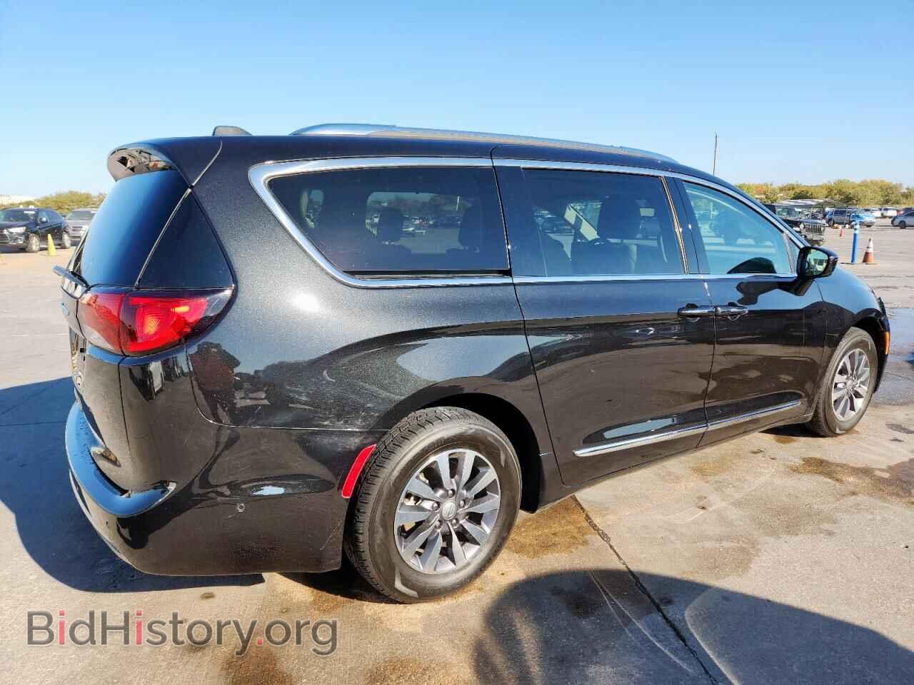 2020 CHRYSLER PACIFICA - VIN: 2C4RC1EG8LR266340 - Фото 3