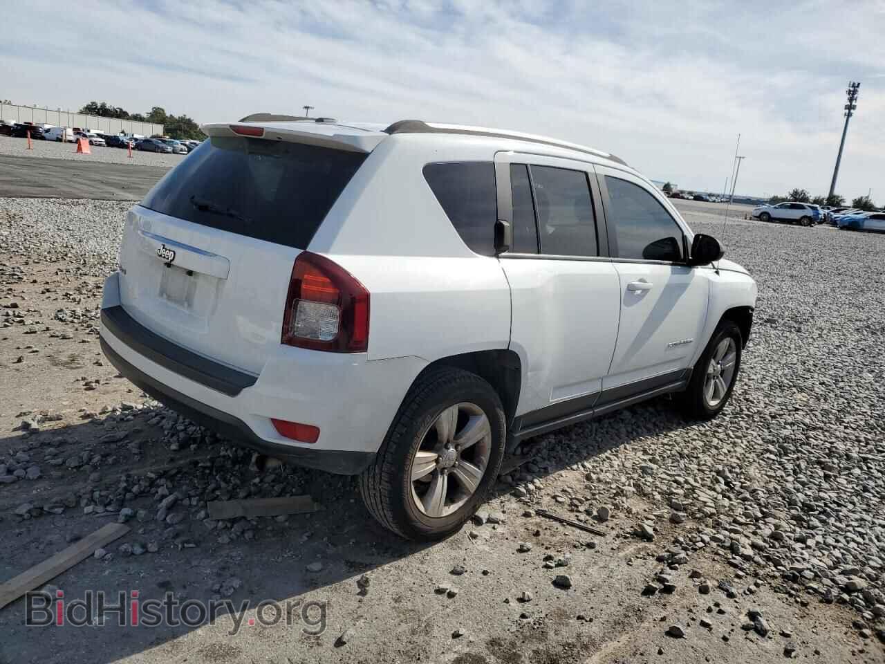 2017 JEEP COMPASS - VIN: 1C4NJDBB8HD142366 - Фото 3