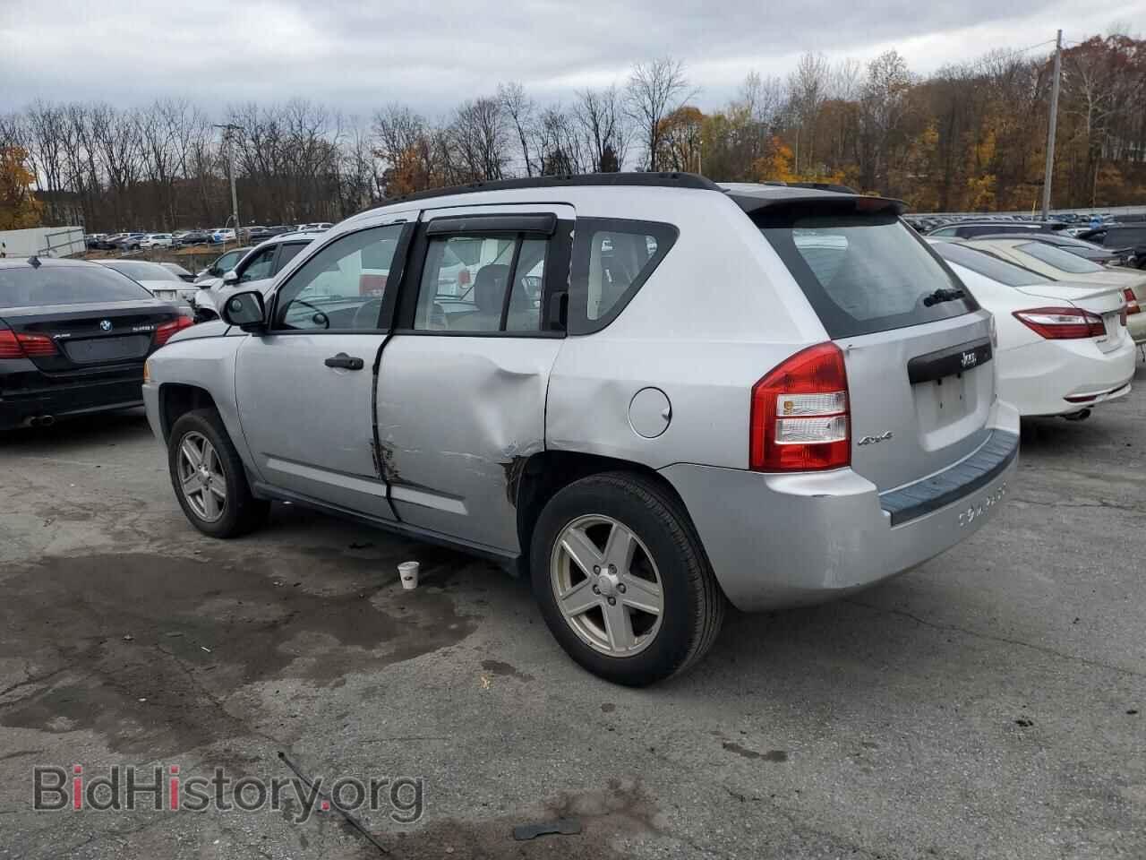 2007 JEEP COMPASS - VIN: 1J8FF47W57D426756 - Фото 2