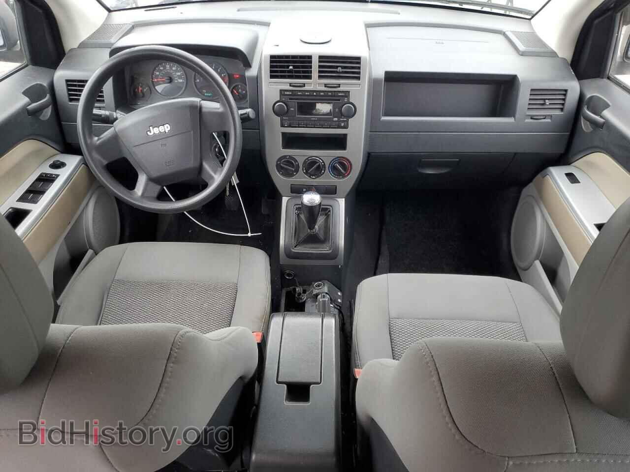 2007 JEEP COMPASS - VIN: 1J8FF47W57D426756 - Фото 8