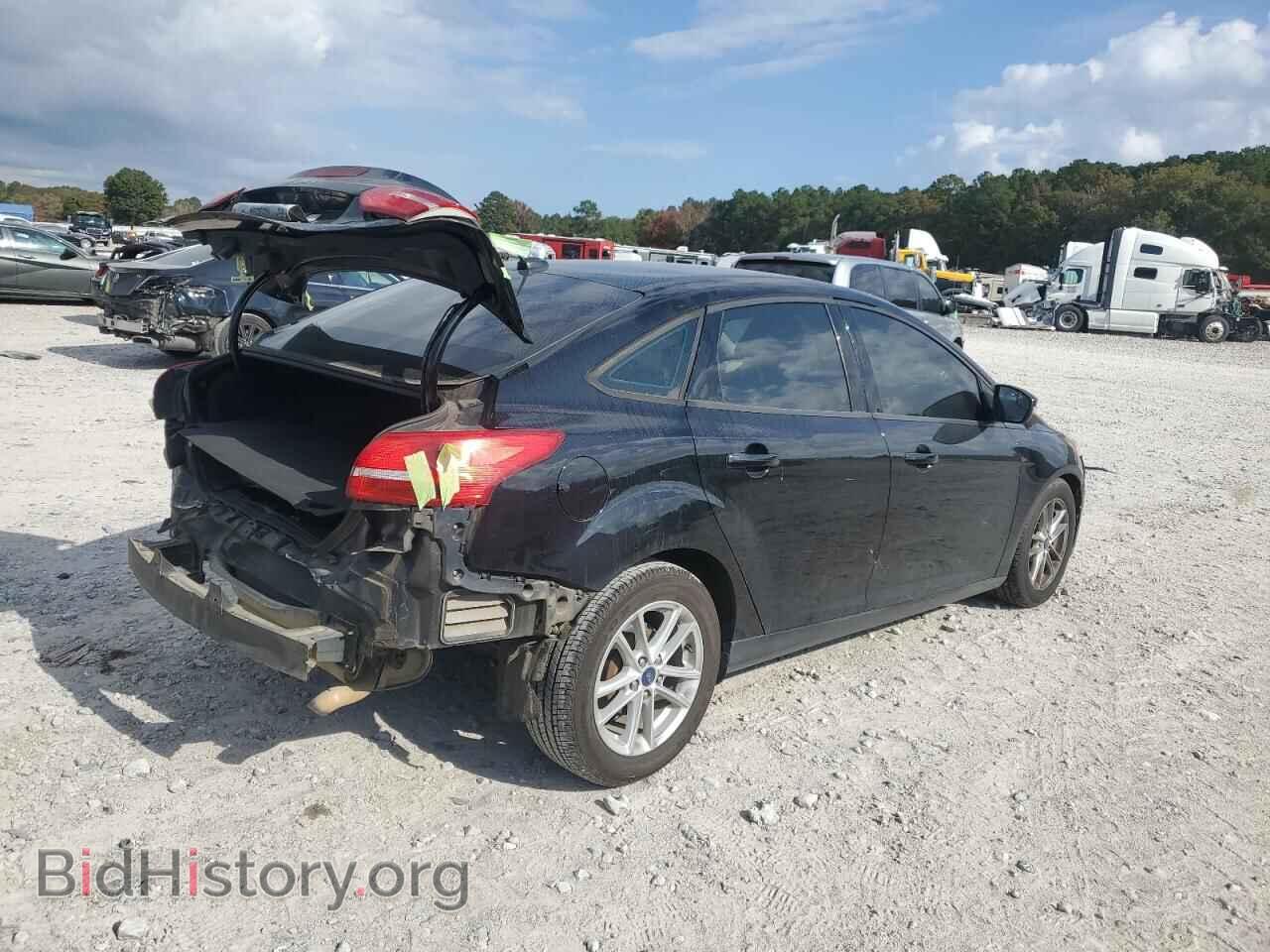 2017 FORD FOCUS - VIN: 1FADP3F2XHL278718 - Фото 3