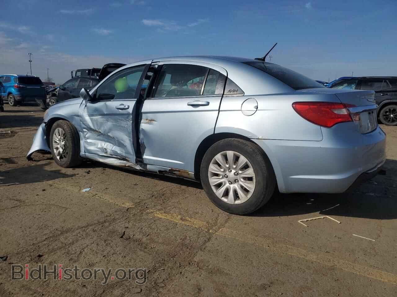 2012 CHRYSLER 200 - VIN: 1C3CCBAB4CN224447 - Фото 2