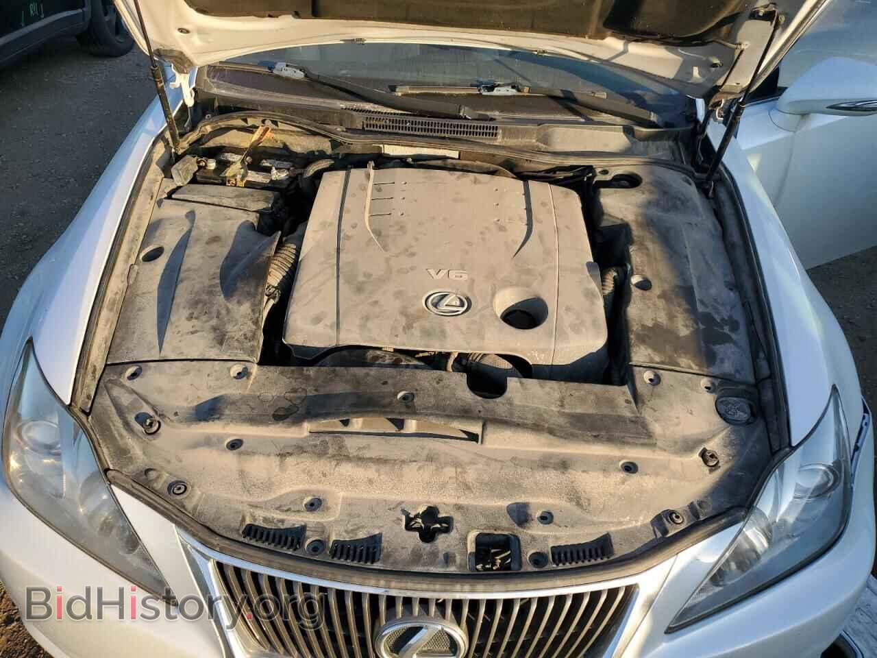 2010 LEXUS IS - VIN: JTHCF5C27A2034477 - Photo 11
