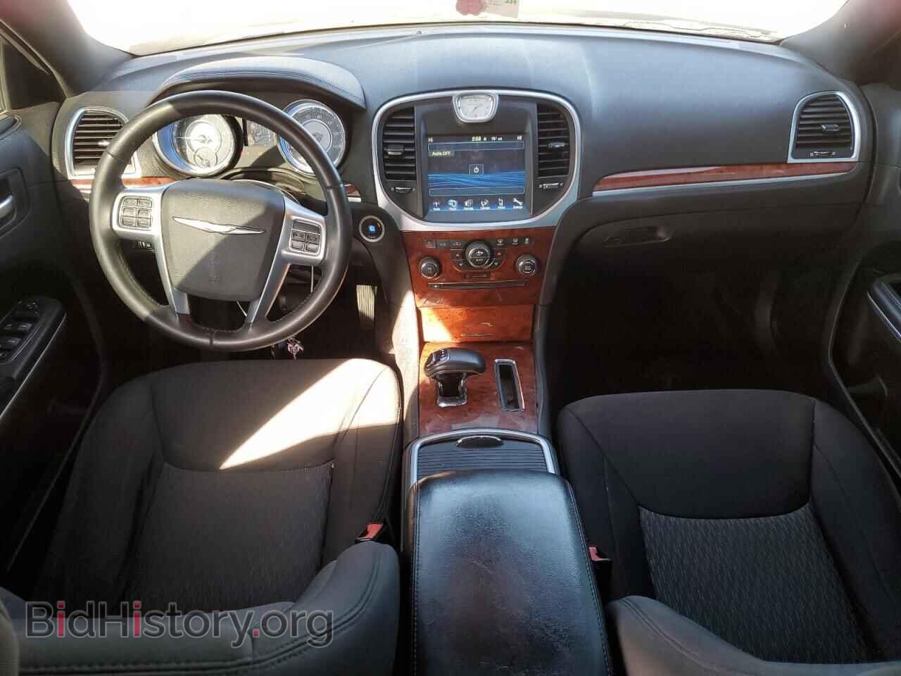 2012 CHRYSLER 300 - VIN: 2C3CCAAG5CH273297 - Фото 8