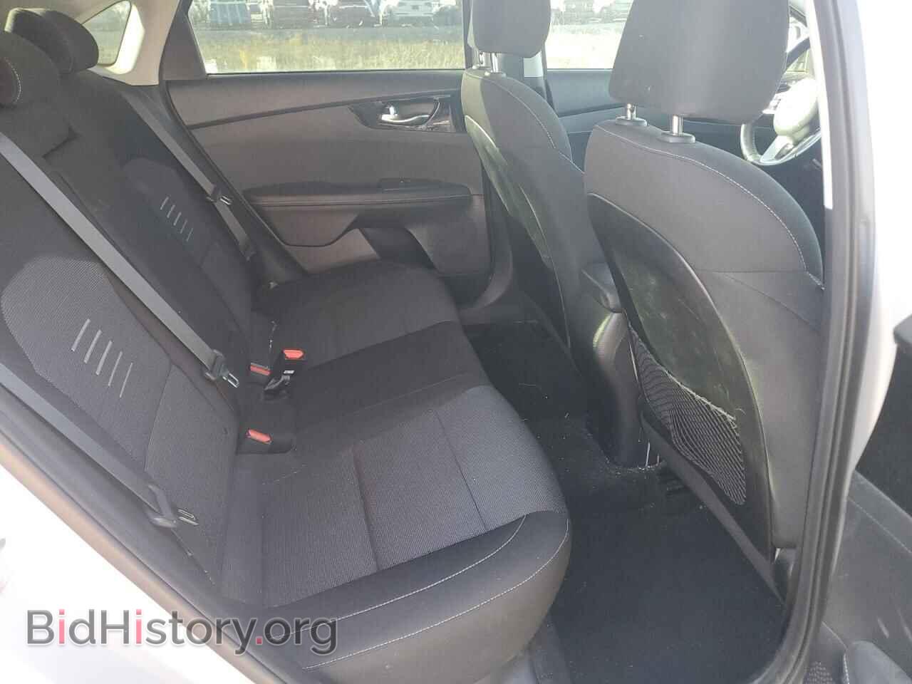 2019 KIA FORTE - VIN: 3KPF34AD1KE044268 - Фото 10