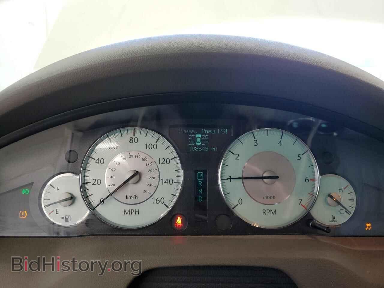 2008 CHRYSLER 300 - VIN: 2C3KA63H28H323035 - Фото 9