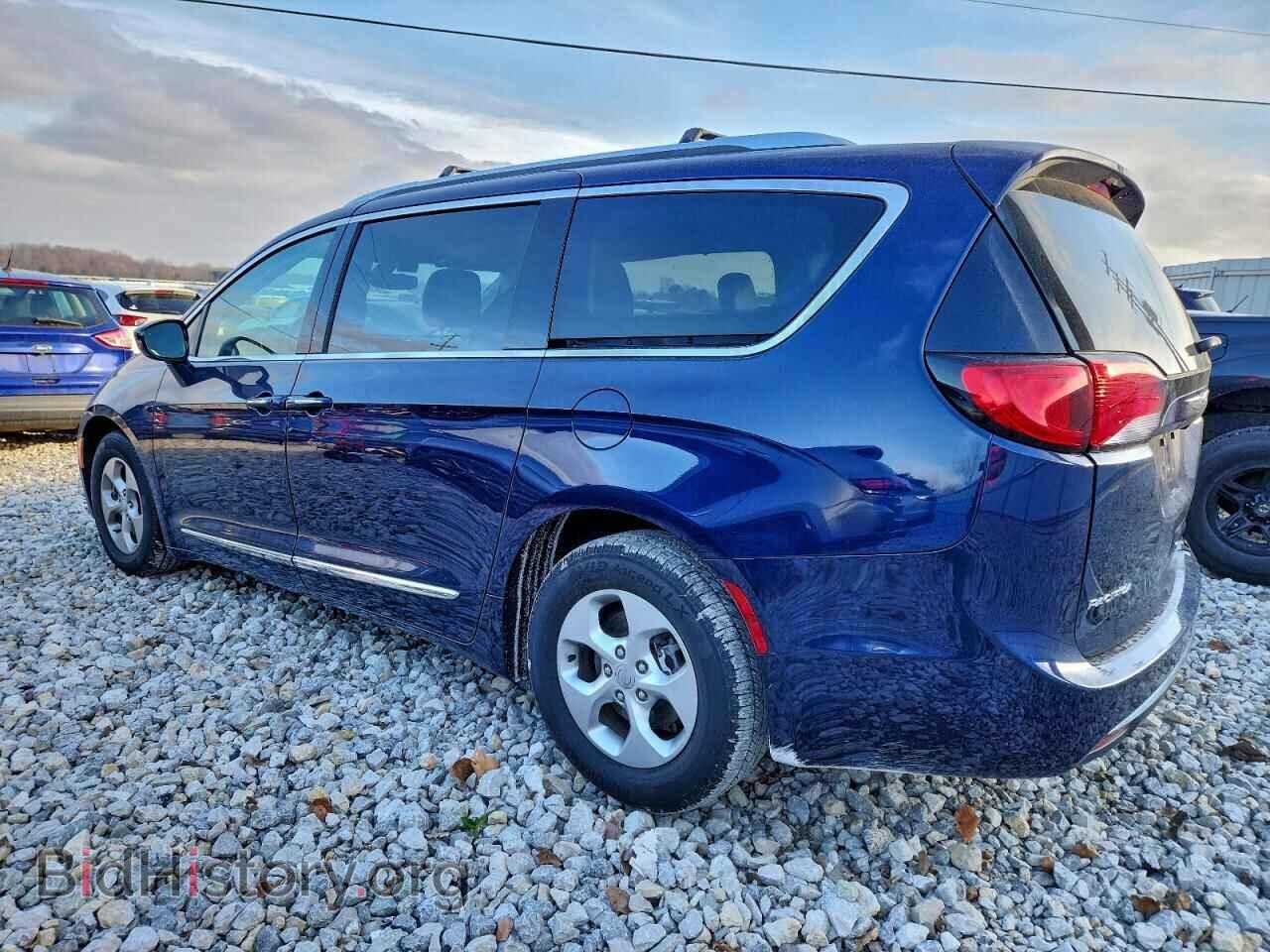 2017 CHRYSLER PACIFICA - VIN: 2C4RC1EG4HR647805 - Фото 2