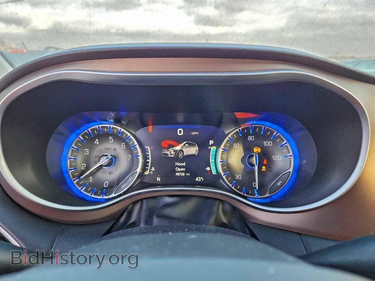 2017 CHRYSLER PACIFICA - VIN: 2C4RC1EG4HR647805 - Фото 9