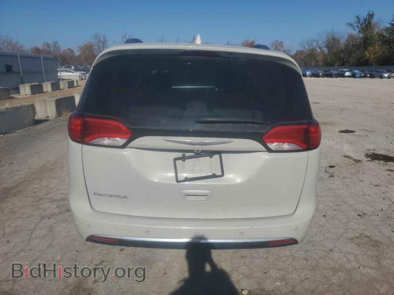 2017 Chrysler PACIFICA (VIN 2C4RC1EG8HR608361) — фото 6 из 13