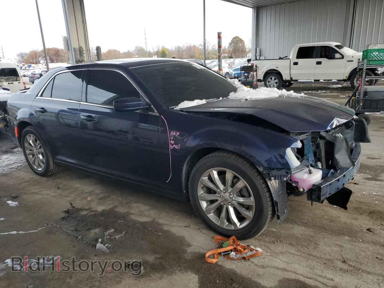2015 CHRYSLER 300 - VIN: 2C3CCARGXFH803384 - Фото 4