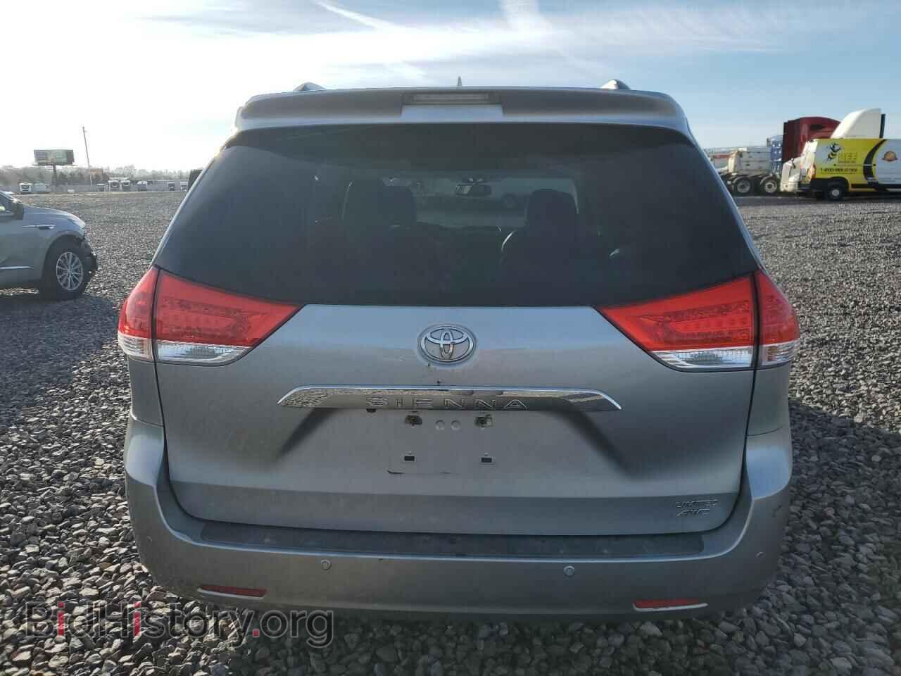 2011 TOYOTA All Models - VIN: 5TDDK3DC2BS027475 - Photo 6