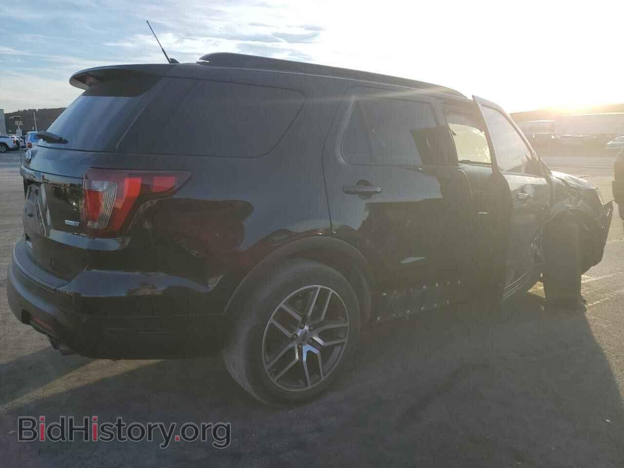2018 FORD EXPLORER - VIN: 1FM5K8GT3JGB43639 - Фото 3