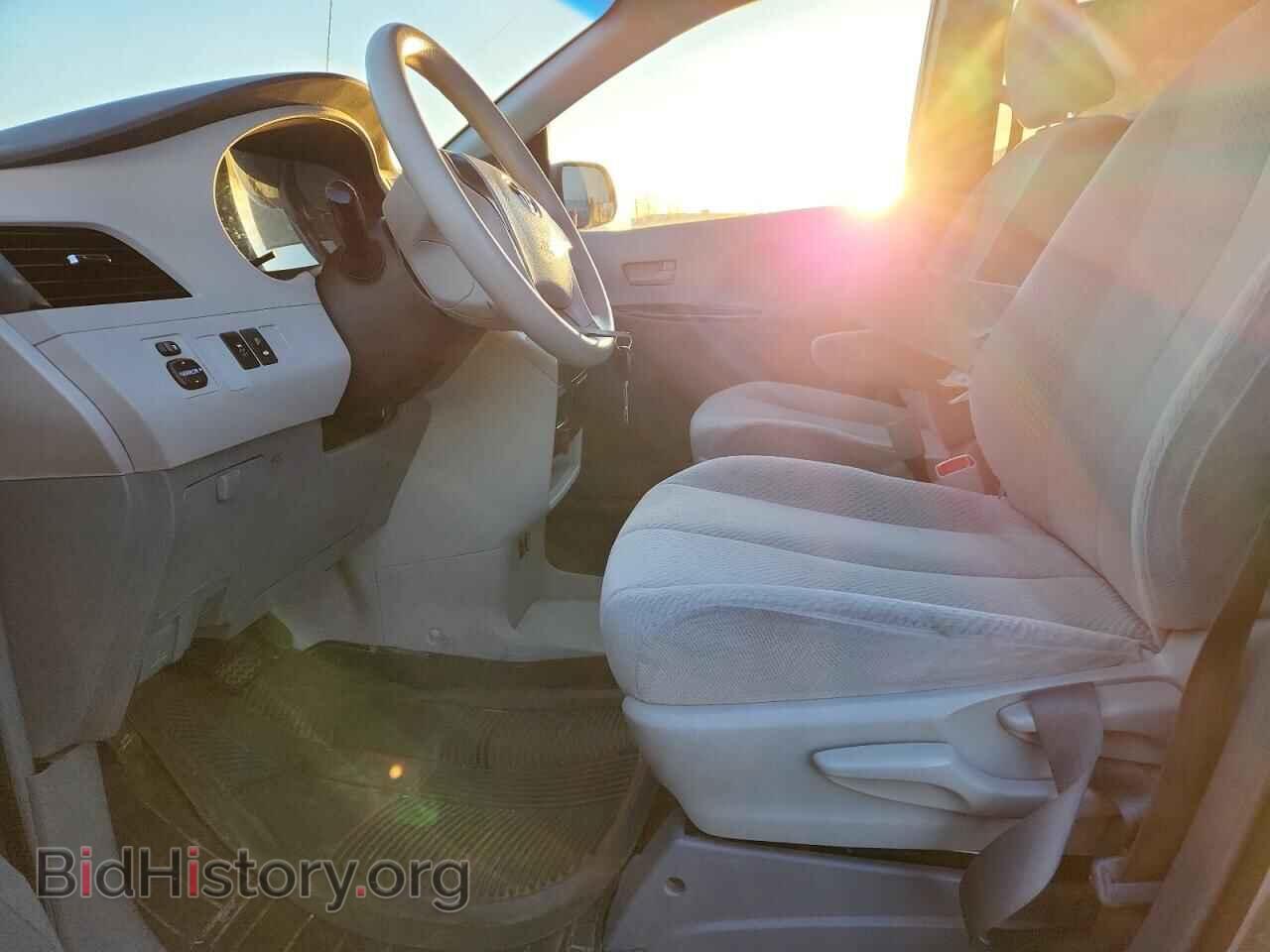 2012 TOYOTA SIENNA - VIN: 5TDKA3DC0CS009956 - Фото 7