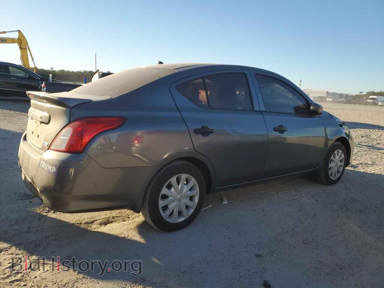 2016 NISSAN VERSA - VIN: 3N1CN7AP7GL856172 - Фото 3