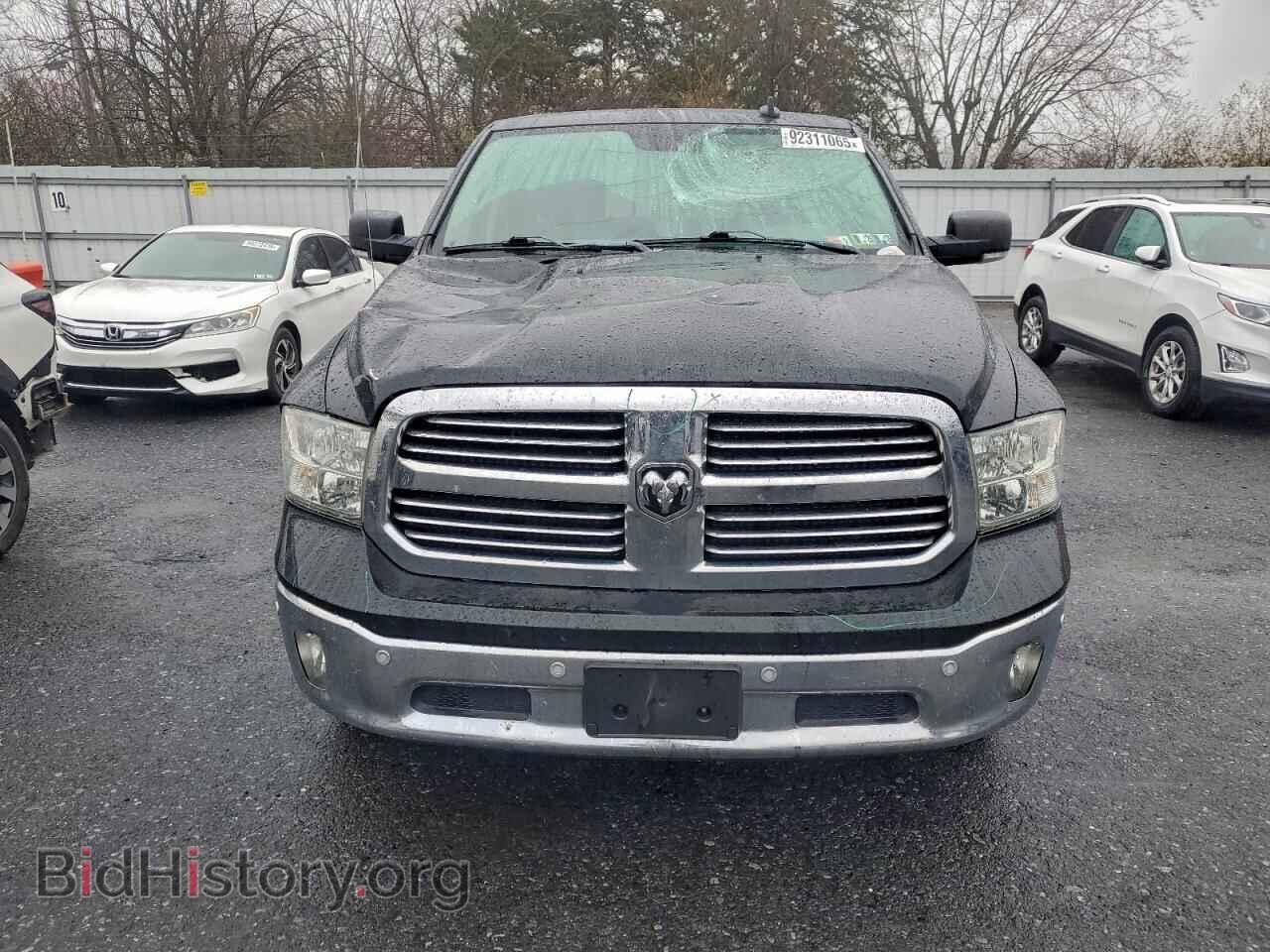 2017 RAM 1500 - VIN: 3C6RR7LT5HG525114 - Фото 5