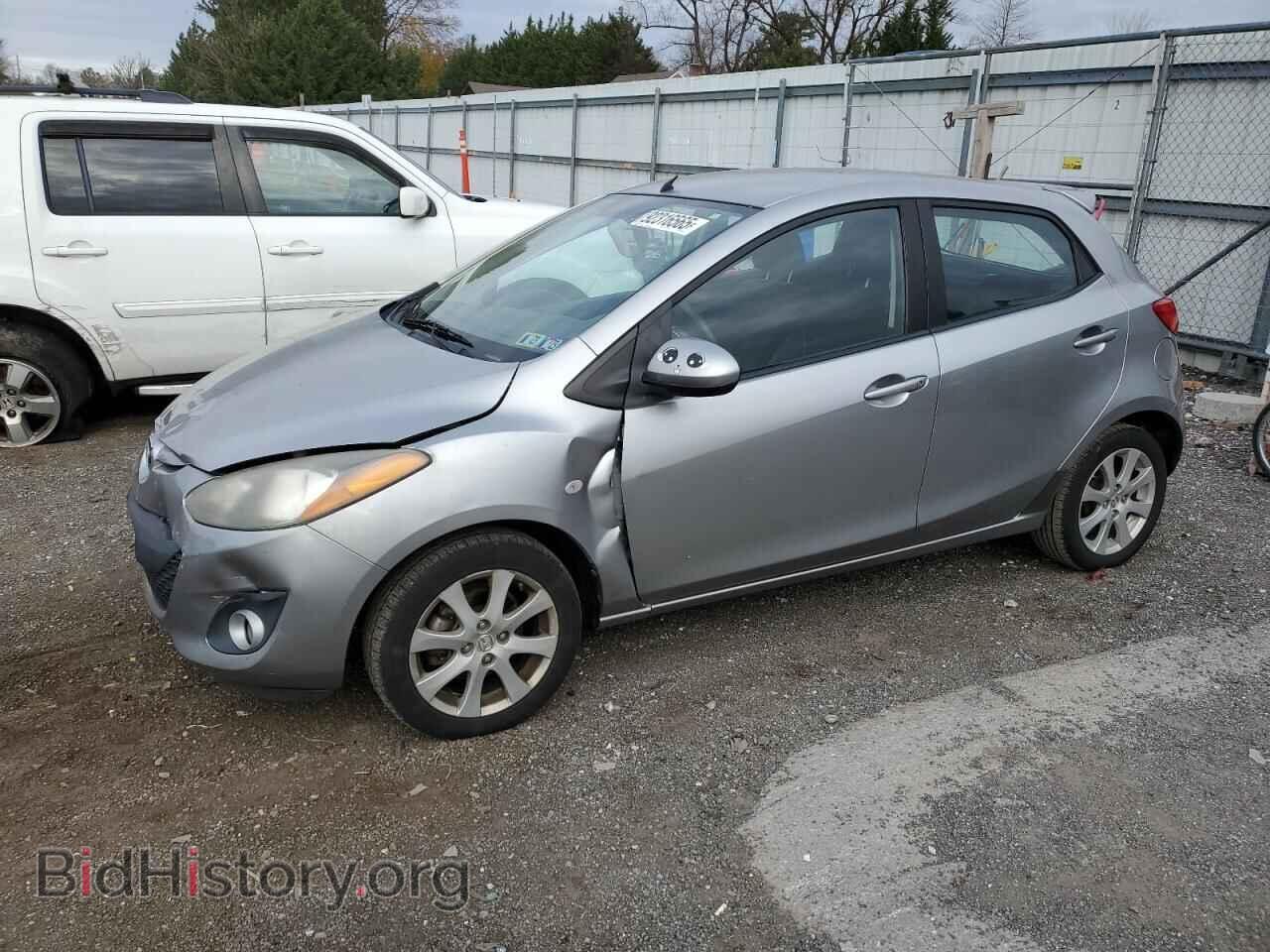 Фотография JM1DE1HZ0B0112330 - MAZDA 2 2011