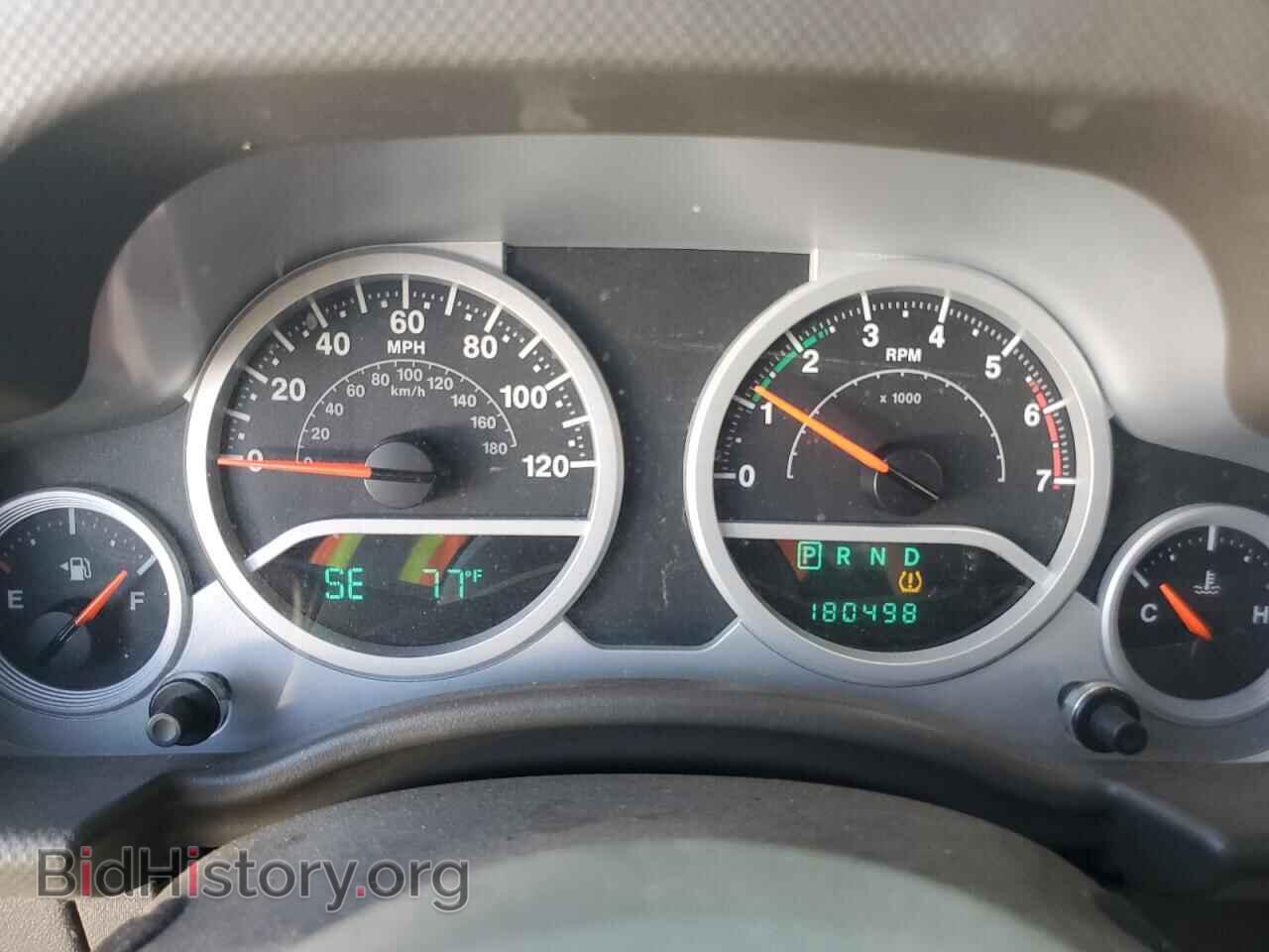 2008 JEEP WRANGLER - VIN: 1J4GA591X8L524250 - Фото 9