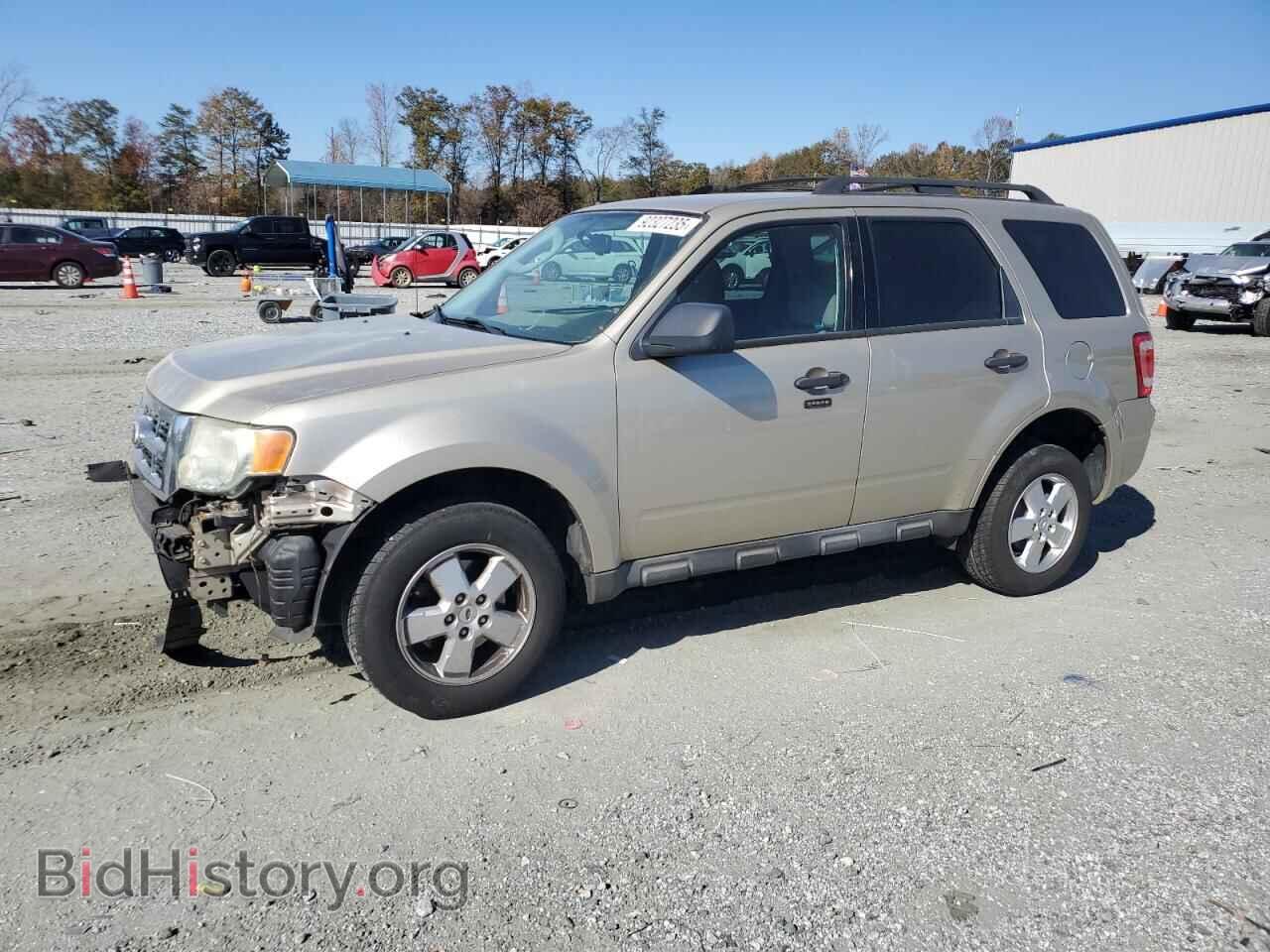 Фотография 1FMCU0D75AKD04936 - FORD ESCAPE 2010