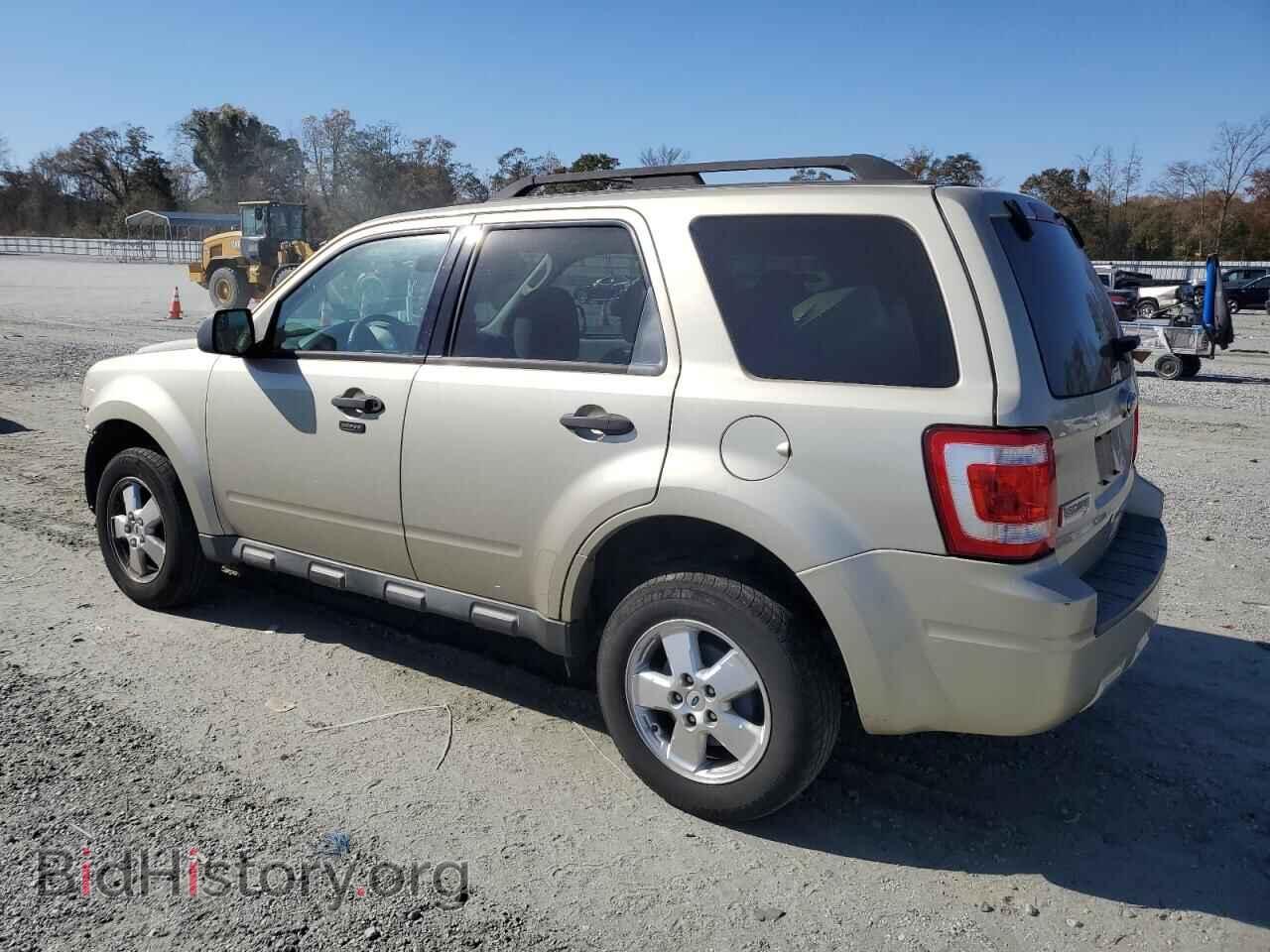 2010 FORD ESCAPE - VIN: 1FMCU0D75AKD04936 - Фото 2