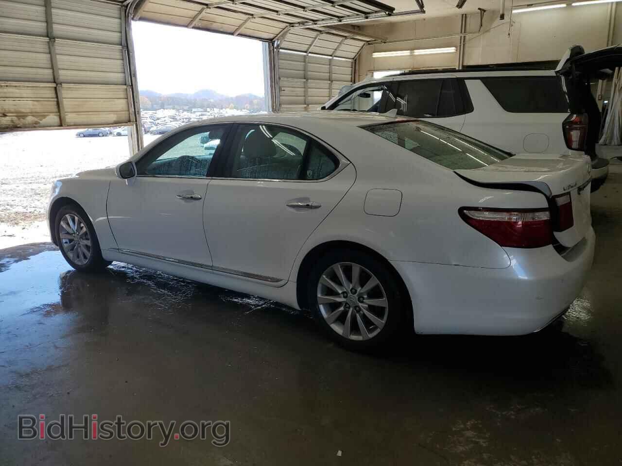 2007 LEXUS LS460 - VIN: JTHBL46F575001580 - Photo 2
