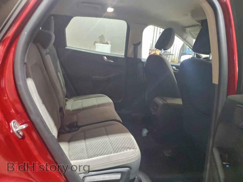 2020 Ford ESCAPE (VIN 1FMCU9G69LUA82870) — photo 11 of 15