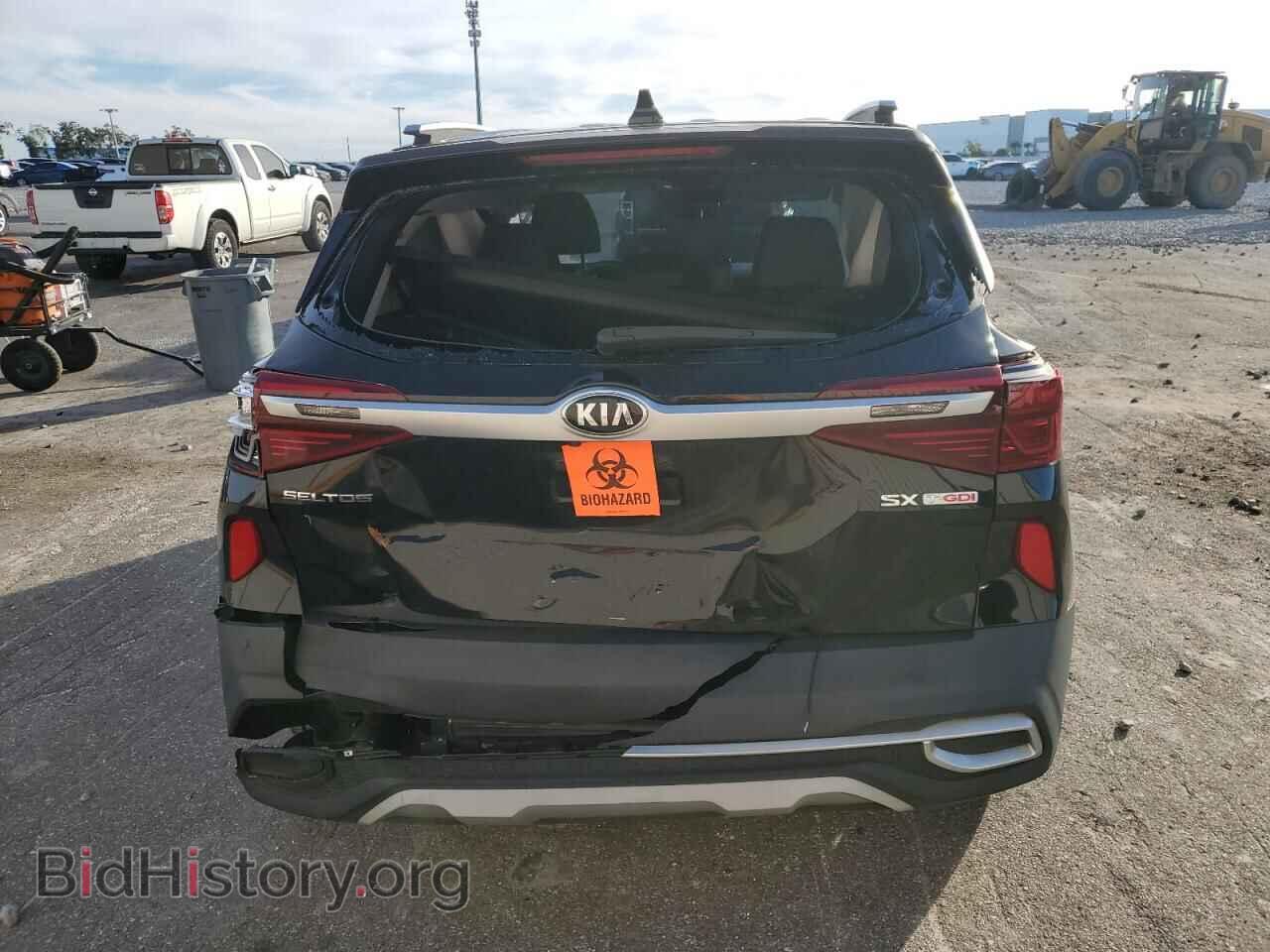 2021 KIA SELTOS - VIN: KNDETCA29M7194233 - Фото 6