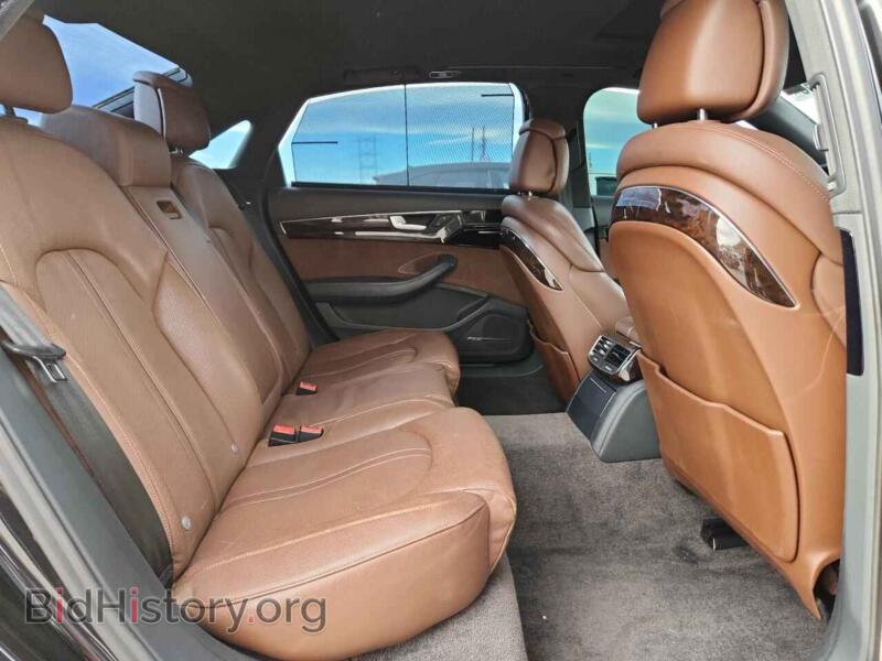 2011 Audi A8 (VIN WAURVAFD4BN006251) — фото 10 из 14