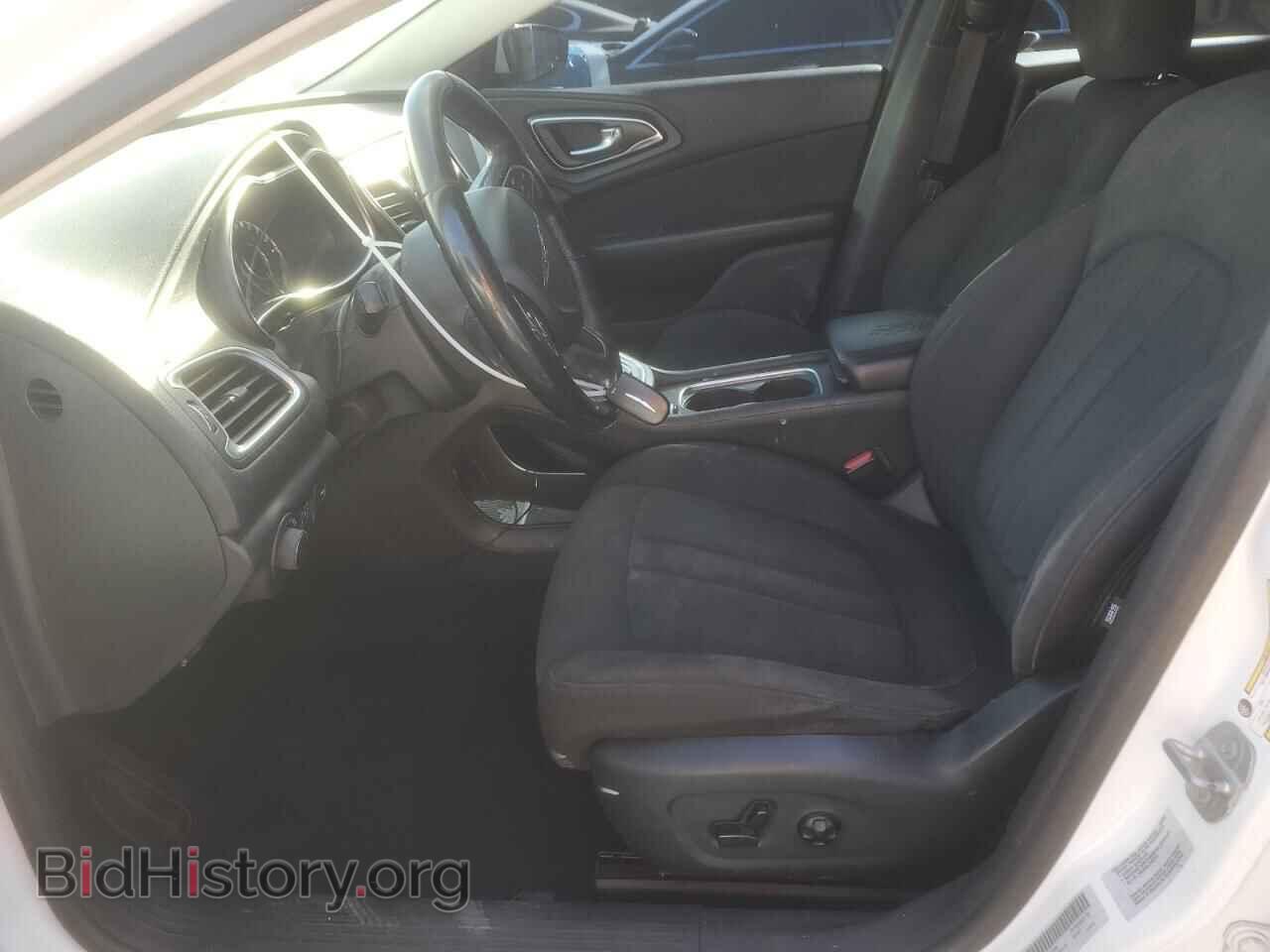 2016 CHRYSLER 200 - VIN: 1C3CCCAB5GN159300 - Фото 7