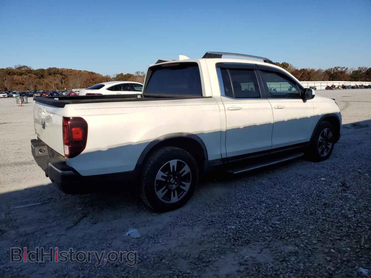 2017 HONDA RIDGELINE - VIN: 5FPYK2F52HB004602 - Фото 3
